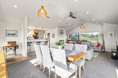 Photo of property in 21 Jarrett Terrace, Leamington, Cambridge, 3432