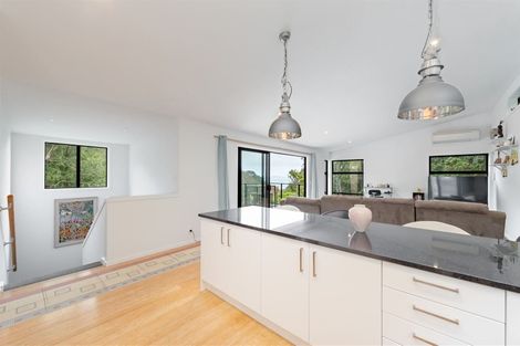 Photo of property in 78 Howard Road, Point Howard, Lower Hutt, 5013