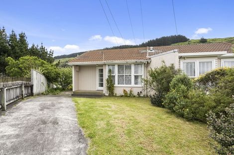 Photo of property in 8 Turkington Street, Tawa, Wellington, 5028