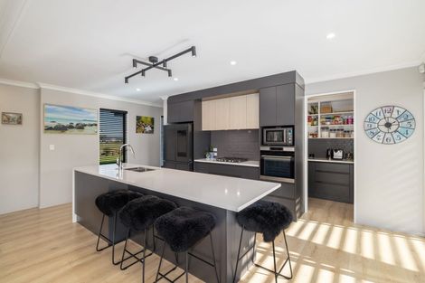 Photo of property in 76 Verdeco Boulevard, Lincoln, 7608