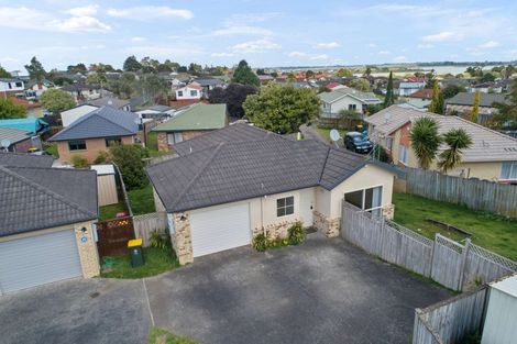 Photo of property in 16 Ashmere Lane, Weymouth, Auckland, 2103