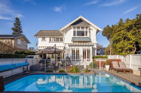 Photo of property in 8 Glandovey Road, Fendalton, Christchurch, 8052