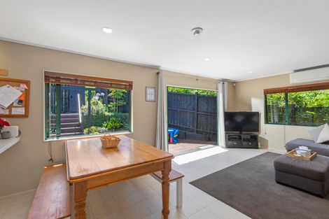 Photo of property in 1/50 Nigel Road, Browns Bay, Auckland, 0630