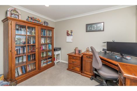 Photo of property in 14 Faith Place, West Melton, Christchurch, 7675
