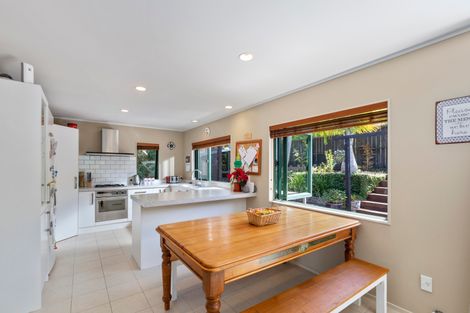 Photo of property in 1/50 Nigel Road, Browns Bay, Auckland, 0630