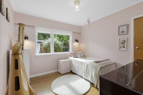 Photo of property in 115 Dowse Drive, Maungaraki, Lower Hutt, 5010