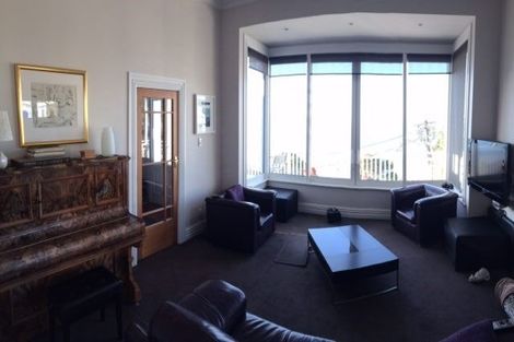 Photo of property in 5 Moeller Street, Mount Victoria, Wellington, 6011