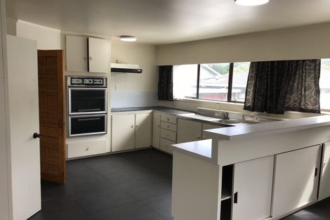Photo of property in 17 Third Avenue, Avenues, Whangarei, 0110