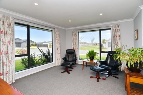 Photo of property in 11 Wearing Place, Kaiapoi, 7630