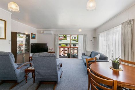 Photo of property in 2 Phillip Street, Johnsonville, Wellington, 6037