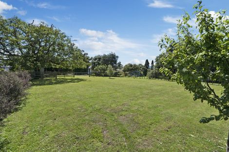 Photo of property in 16 Vance Street, Shannon, 4821