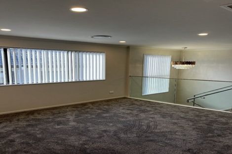 Photo of property in 28 Ballyalton Crescent, Flat Bush, 2019