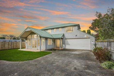 Photo of property in 2/21 Joll Road, Havelock North, 4130