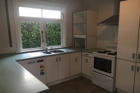 Photo of property in 36 Hamilton Road, Cambridge, 3434