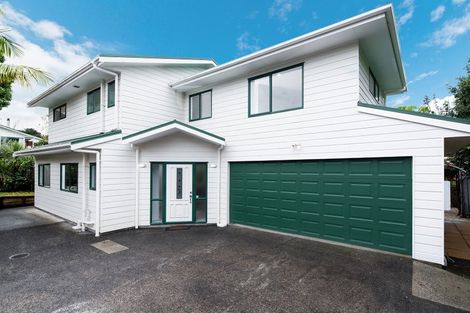 Photo of property in 1/62 Weldene Avenue, Glenfield, Auckland, 0629