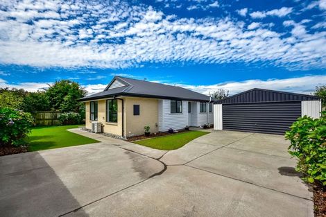 Photo of property in 2/49 Shannon Place, Belfast, Christchurch, 8051