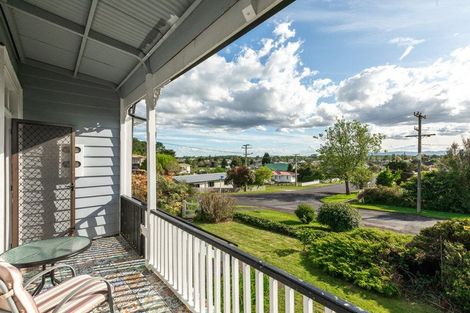 Photo of property in 16 Hill Street, Paeroa, 3600