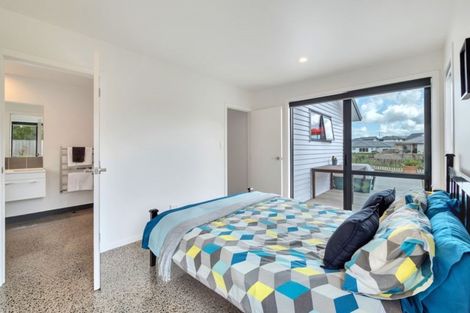 Photo of property in 19 Kawaupaka Road, Kaukapakapa, Helensville, 0875