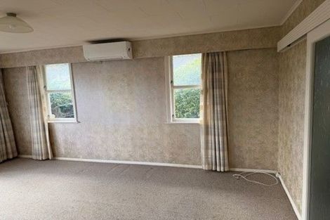 Photo of property in 28a Saint Ronans Avenue, Waterloo, Lower Hutt, 5011