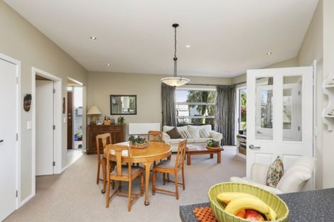 Photo of property in 247a Carrington Street, Vogeltown, New Plymouth, 4310