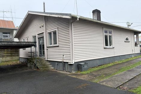 Photo of property in 16 Opoia Road, Hamilton East, Hamilton, 3216