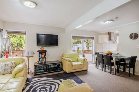 Photo of property in 1/26 Wilkinson Way, Browns Bay, Auckland, 0630