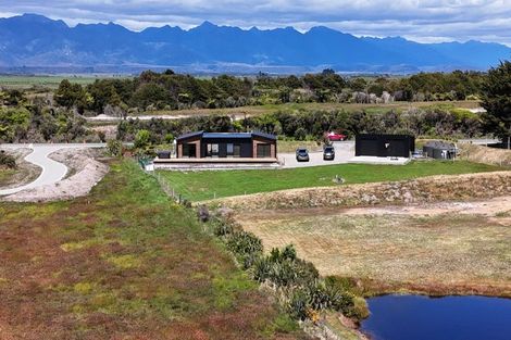 Photo of property in 1010 Cape Foulwind Road, Cape Foulwind, Westport, 7892