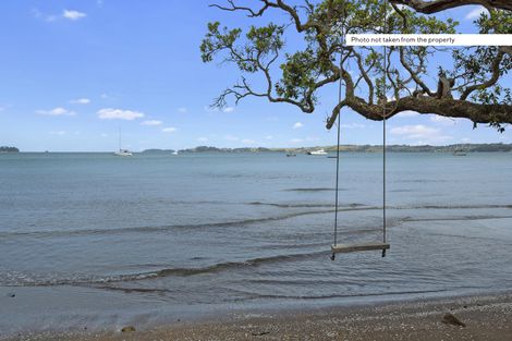 Photo of property in 6 Buckleton Road, Tawharanui Peninsula, Matakana, 0986