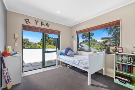 Photo of property in 1/50 Nigel Road, Browns Bay, Auckland, 0630