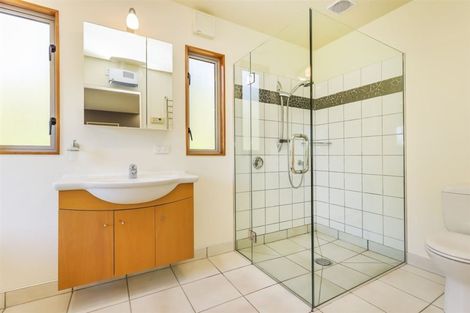 Photo of property in 407 Grays Road, Pauatahanui, Porirua, 5381