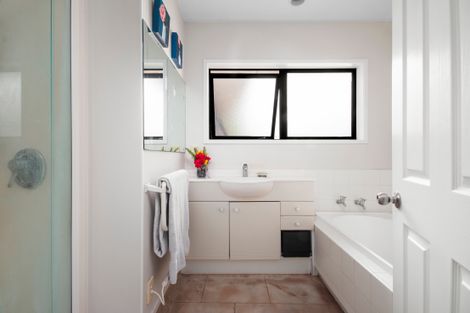 Photo of property in 163 Colombo Road, Waiuku, 2123