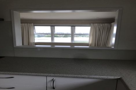 Photo of property in 6 Ipswich Place, Meadowbank, Auckland, 1072