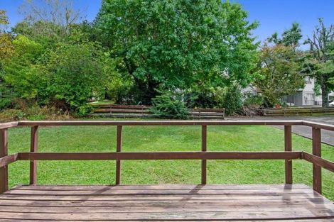 Photo of property in 1/14 Battle Place, Glenfield, Auckland, 0629