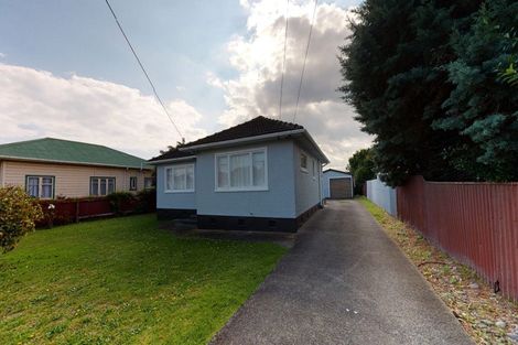Photo of property in 82 Puriri Street, Gonville, Whanganui, 4501