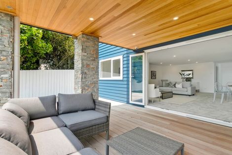 Photo of property in 19 Scarboro Terrace, Murrays Bay, Auckland, 0630