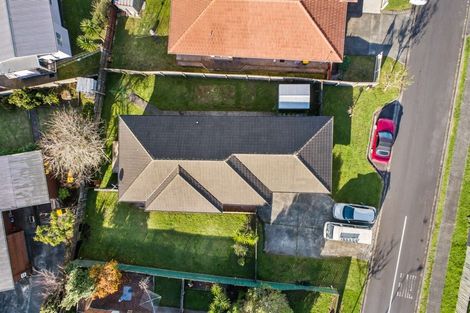 Photo of property in 32 Legacy Drive, Henderson, Auckland, 0612