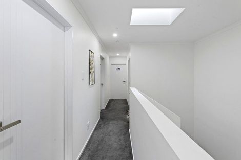 Photo of property in 20 Warbler Crescent, Papakura, 2110