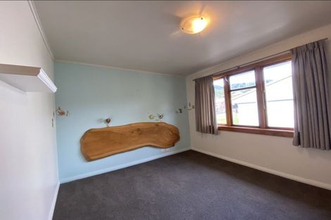 Photo of property in 89 Waikawa Road, Picton, 7220