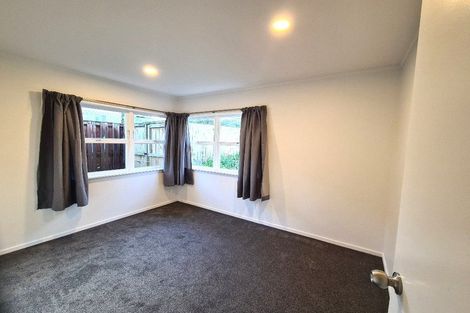 Photo of property in 45 Hogans Road, Glenfield, Auckland, 0629
