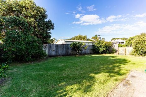 Photo of property in 894 Pataua South Road, Pataua South, Onerahi, 0192