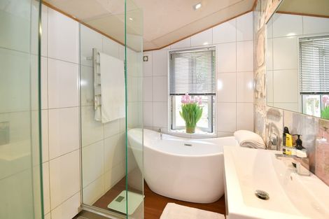 Photo of property in 67 Duck Creek Road, Stillwater, Silverdale, 0993