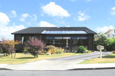 Photo of property in 7 Sunnyview Drive, Brown Owl, Upper Hutt, 5018