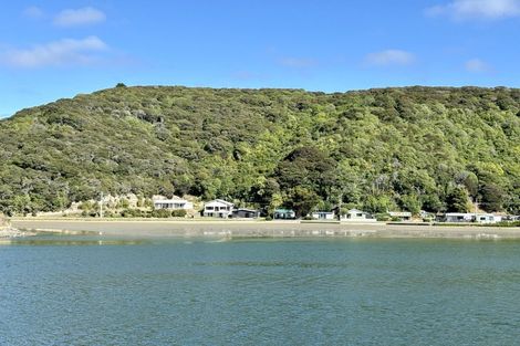 Photo of property in 25 Riverside Road, Taieri Mouth, Brighton, 9091