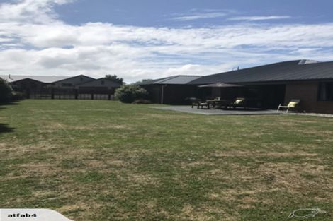 Photo of property in 11 North Ridge Drive, Oamaru North, Oamaru, 9400