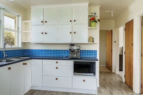 Photo of property in 202a Grove Road, Mayfair, Hastings, 4122