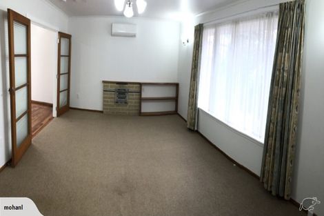 Photo of property in 2/54 Kings Crescent, Hutt Central, Lower Hutt, 5010