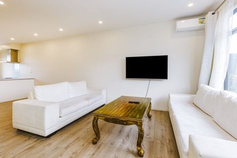 Photo of property in 105 Te Aparangi Road, Papakura, 2110