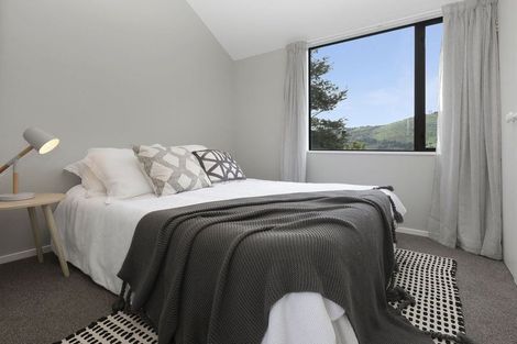 Photo of property in 14 Heathvale Place, Heathcote Valley, Christchurch, 8022