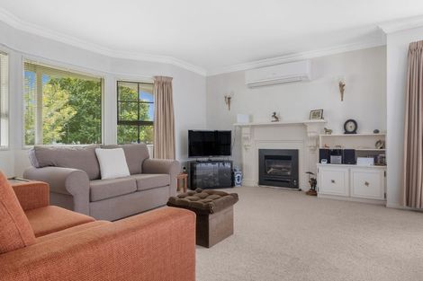 Photo of property in 146 Victoria Street, Cambridge, 3434