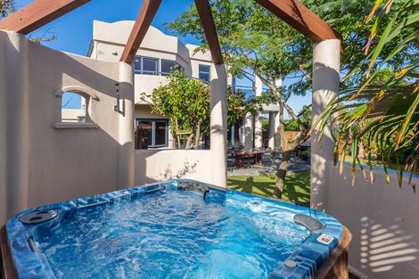 Photo of property in 3 Shearwater Rise, Paraparaumu Beach, Paraparaumu, 5032